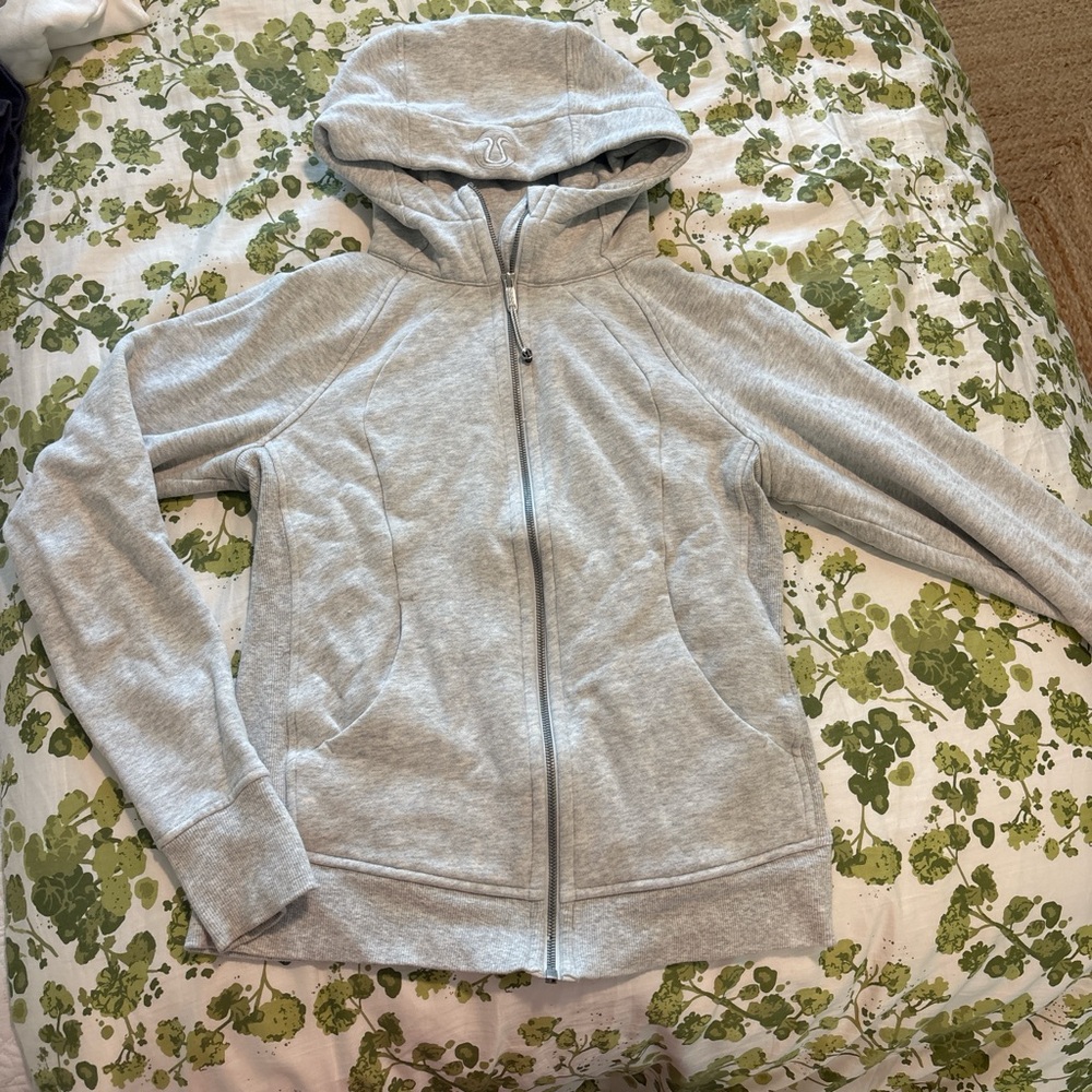 Lululemon grey full length zip scuba. Size 8. Like new! Fleece interior and hood